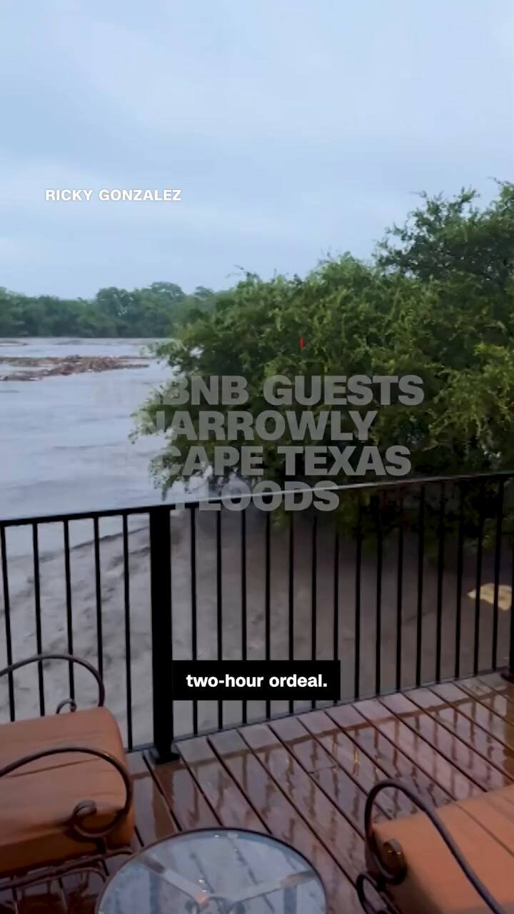 En una entrevitas con CNN, un sobreviviente de las inundaciones en Texas muestra imagenes impactantes