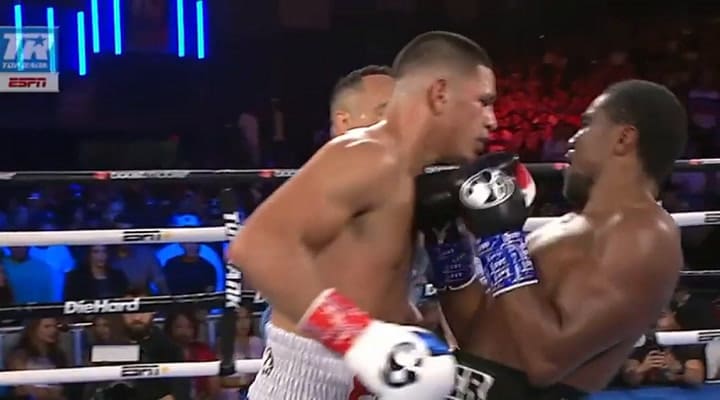 El momento en el que Berlanga intentó morder la oreja de Angulo