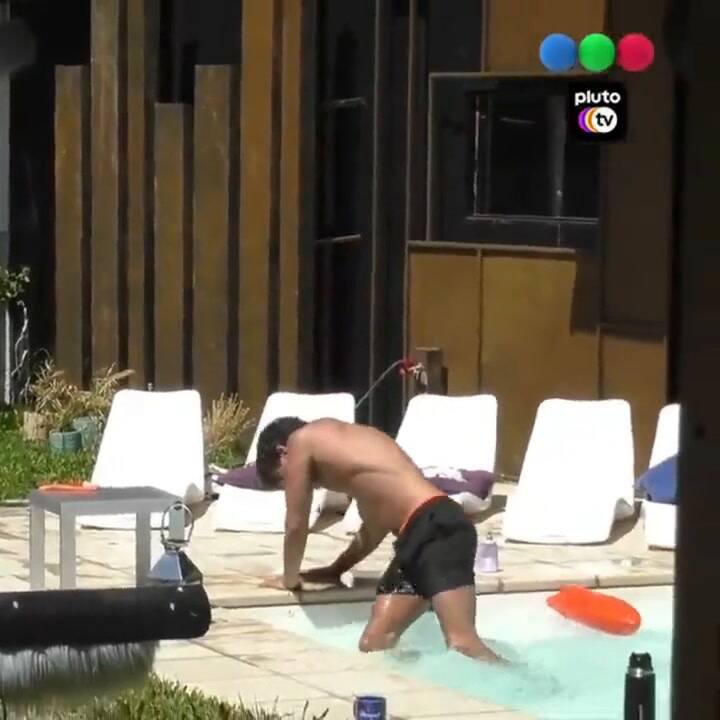 La brutal caída de Marcos