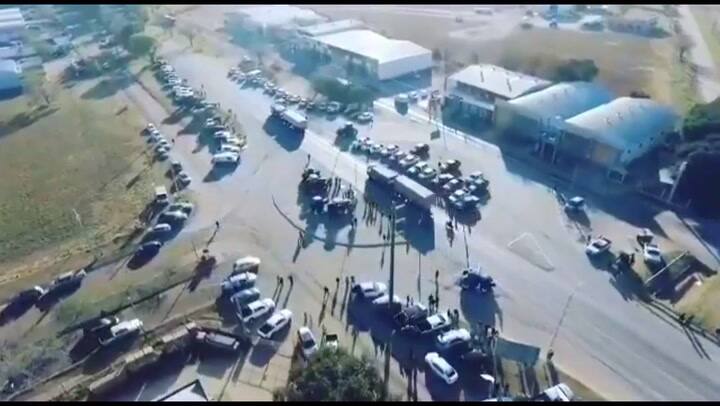 Comenzó la movilización por el banderazo en Sinscate - Gentileza: CRA