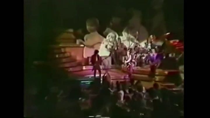 Rod Stewart - Do ya think I'm sexy? en vivo en el concierto de UNICEF en 1979