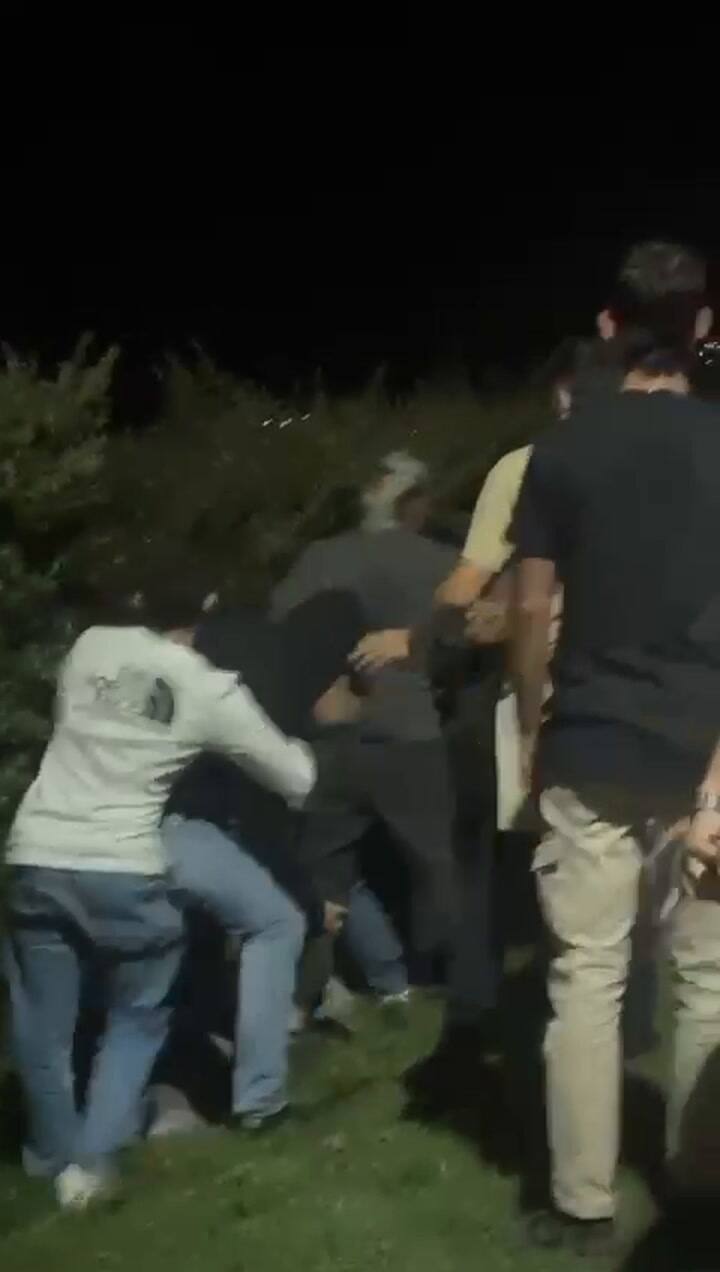 Otro video de la pelea afuera de un boliche en Tafí del Valle