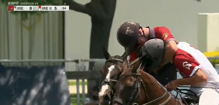 El conmovedor abrazo de Martín Podestá y Santiago Loza - Crédito: ESPN