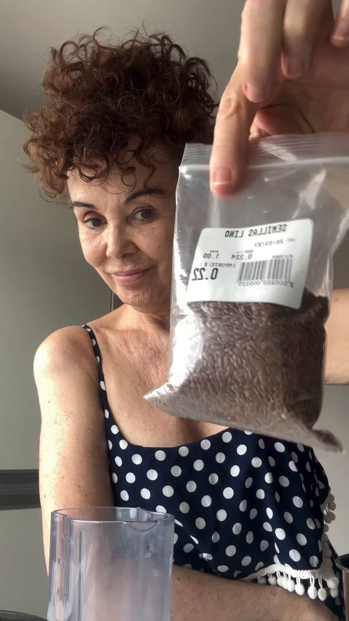 Preparación de lino para el cabello y la piel