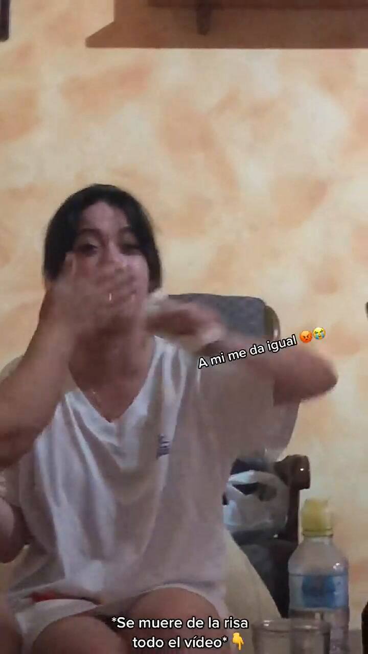 Una mujer lloró porque no tenía novio y se volvió viral