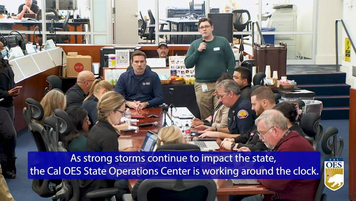 El Servicio de Emergencia de California atiende la inundaciones en el estado