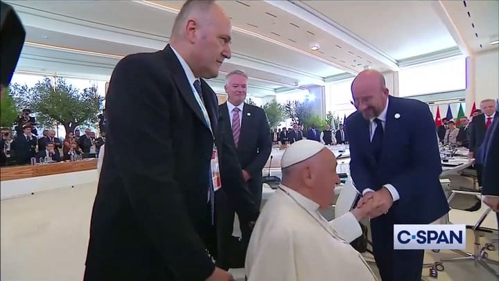 Saludo Entre El Papa Francisco Y Joe Biden - Cspan