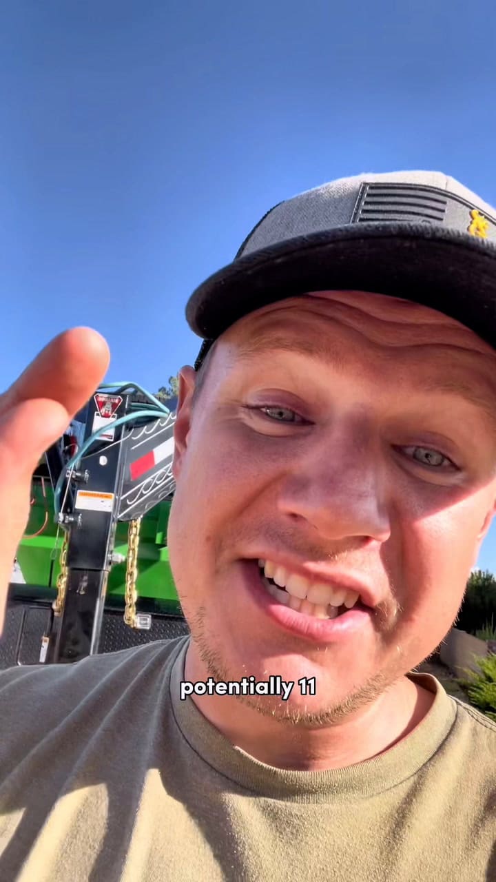 This Is Only Side Hustle You Need To Know About. #Sidehustle #Smallbusiness #Hustleharder #Dumpsterhaulics #Makingmoney