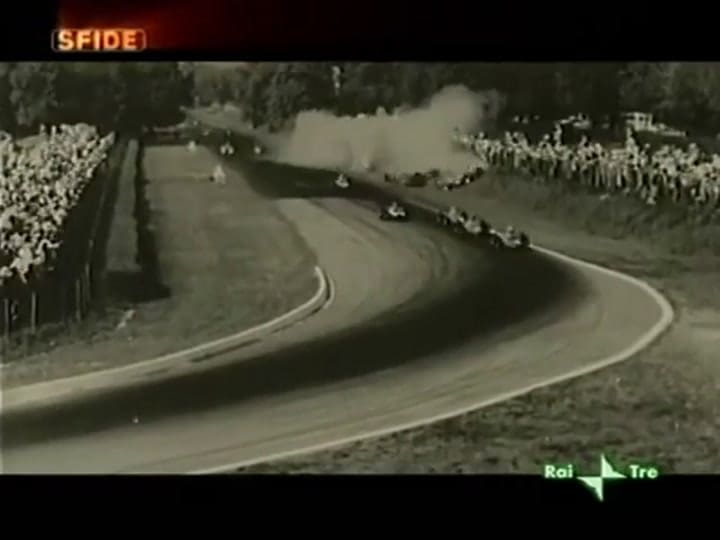 Cuando la nobleza manejó un Fórmula 1- Fuente: YouTube