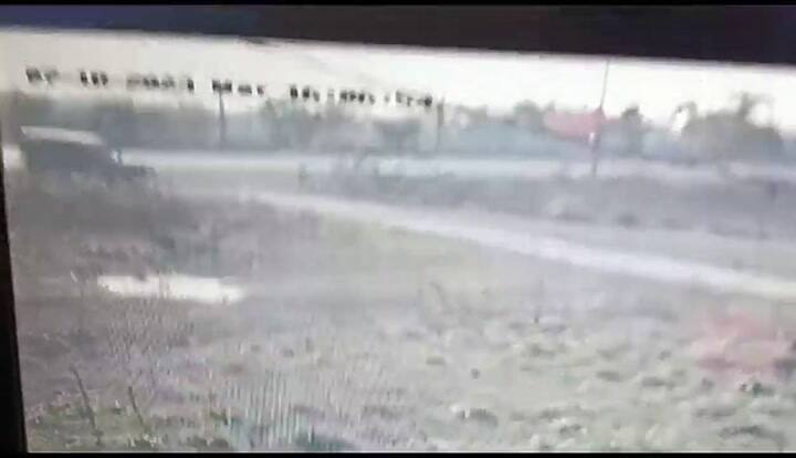 La llegada de Fernando Pérez Algaba al barrio Renacer, de General Rodríguez, en un Range Rover