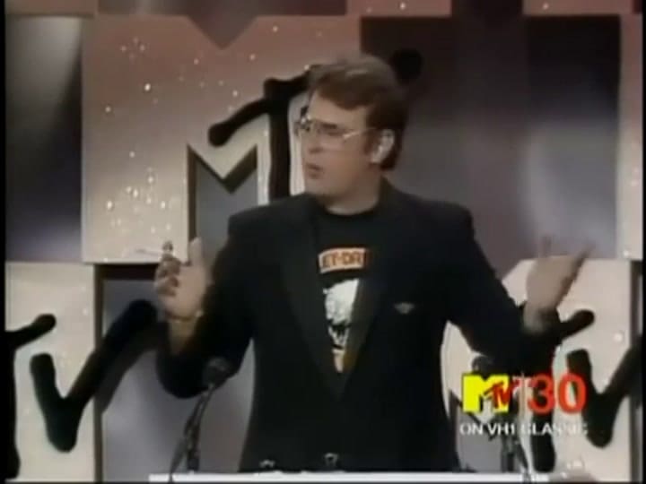 Madonna - Like a Virgin - Fuente: YouTube