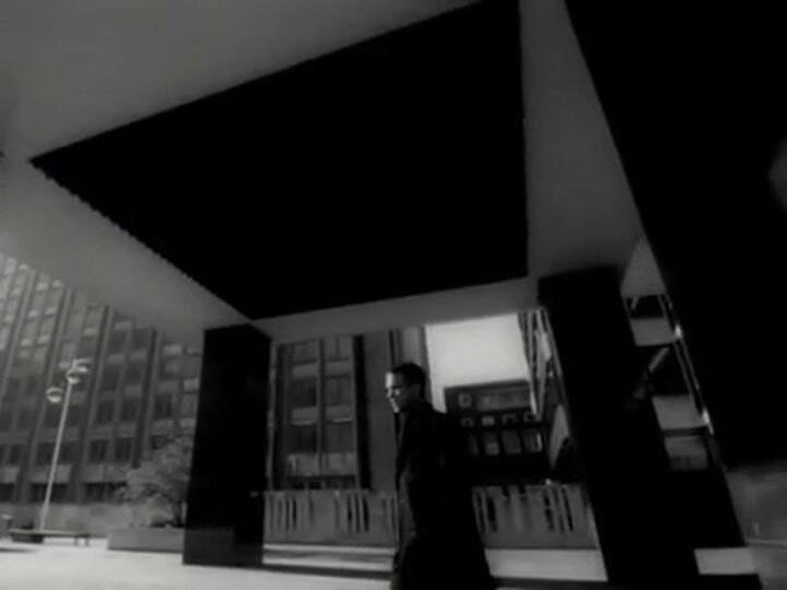 Robbie Williams - Angels - Fuente: YouTube