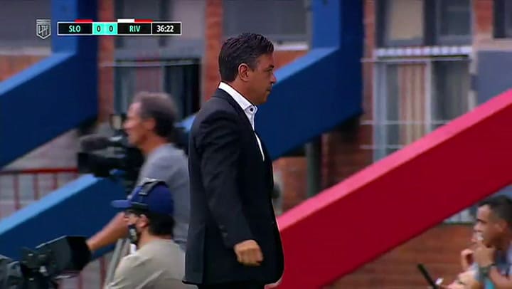 River ganó y sube, mientras San Lorenzo se hunde cada vez más