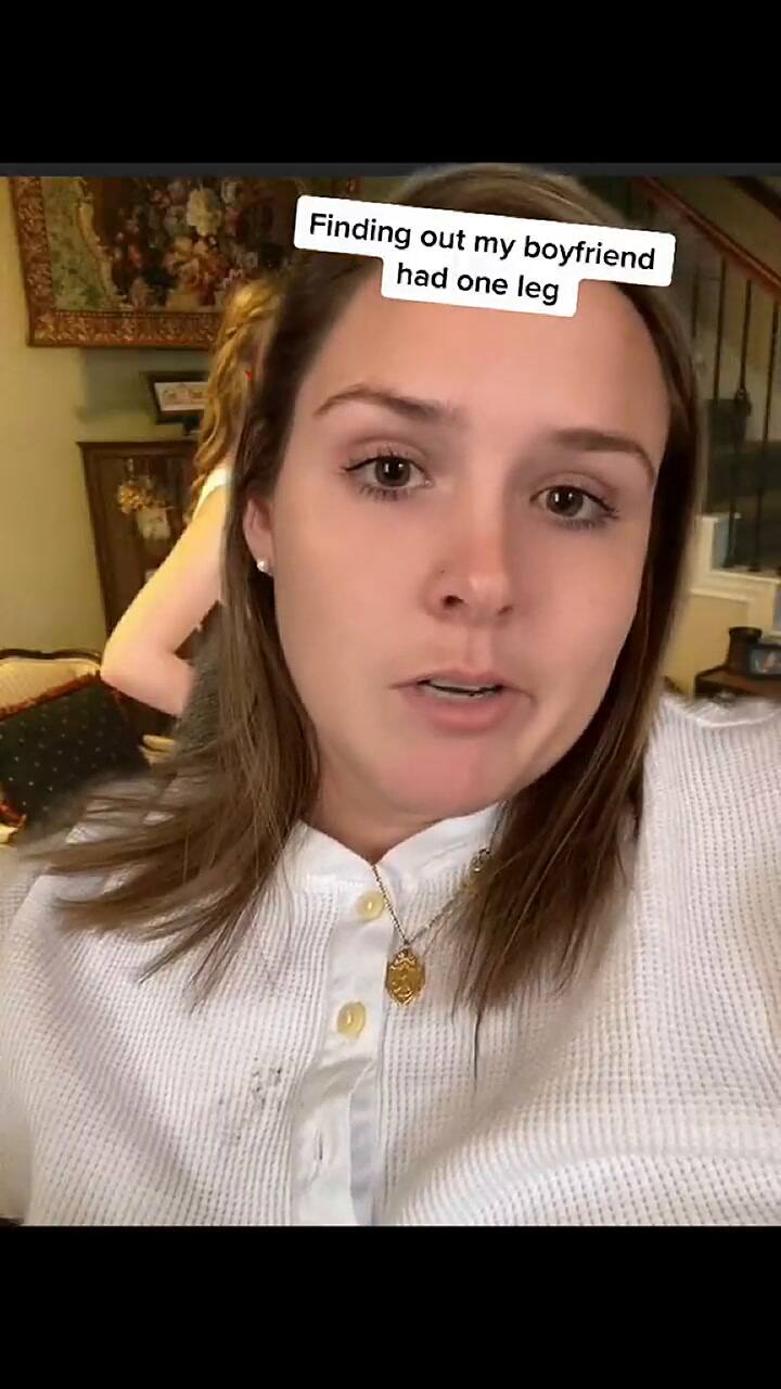 Una tiktoker narró cómo estuvo en una relación con un hombre sin saber que no tenía una pierna