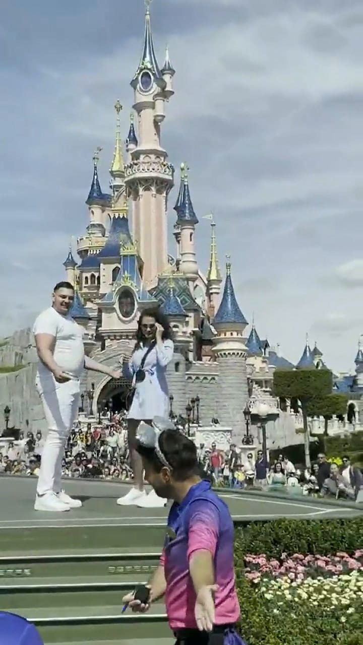 Propuesta de matrimonio en Disney termina mal