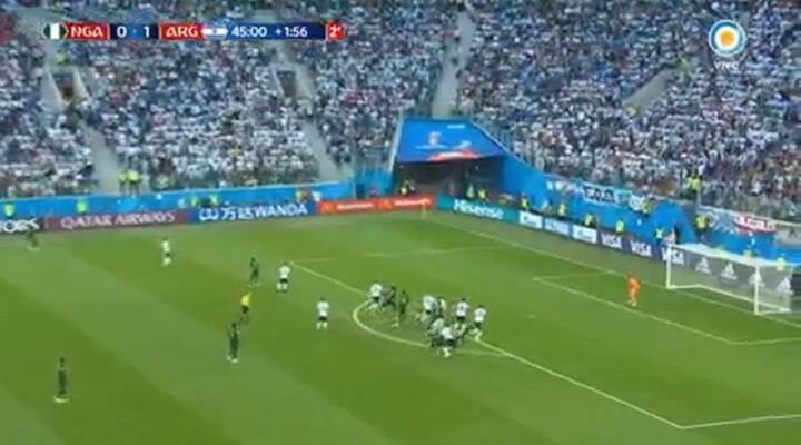 El peligroso tiro libre de Nigeria que terminó en las manos de Armani - Fuente: Tv Pública