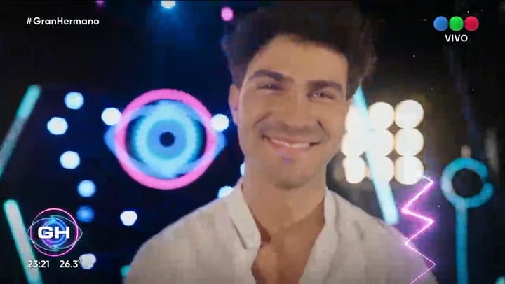 El participante que se parece a el Chino Darin en GH