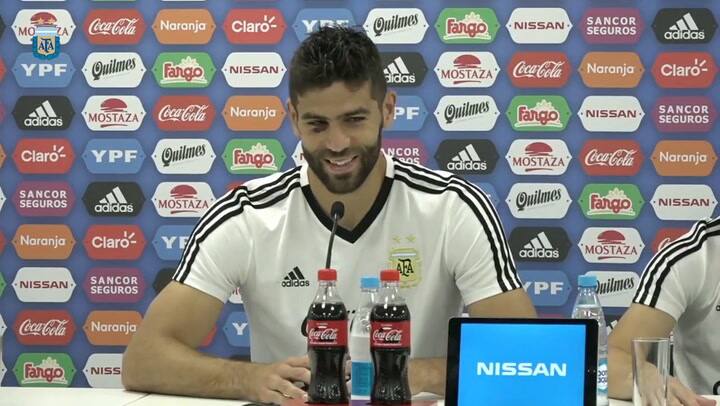 Federico Fazio bromeó sobre el estado de su ojo: 'Pavón está incontrolable' - Fuente: AFA Selección