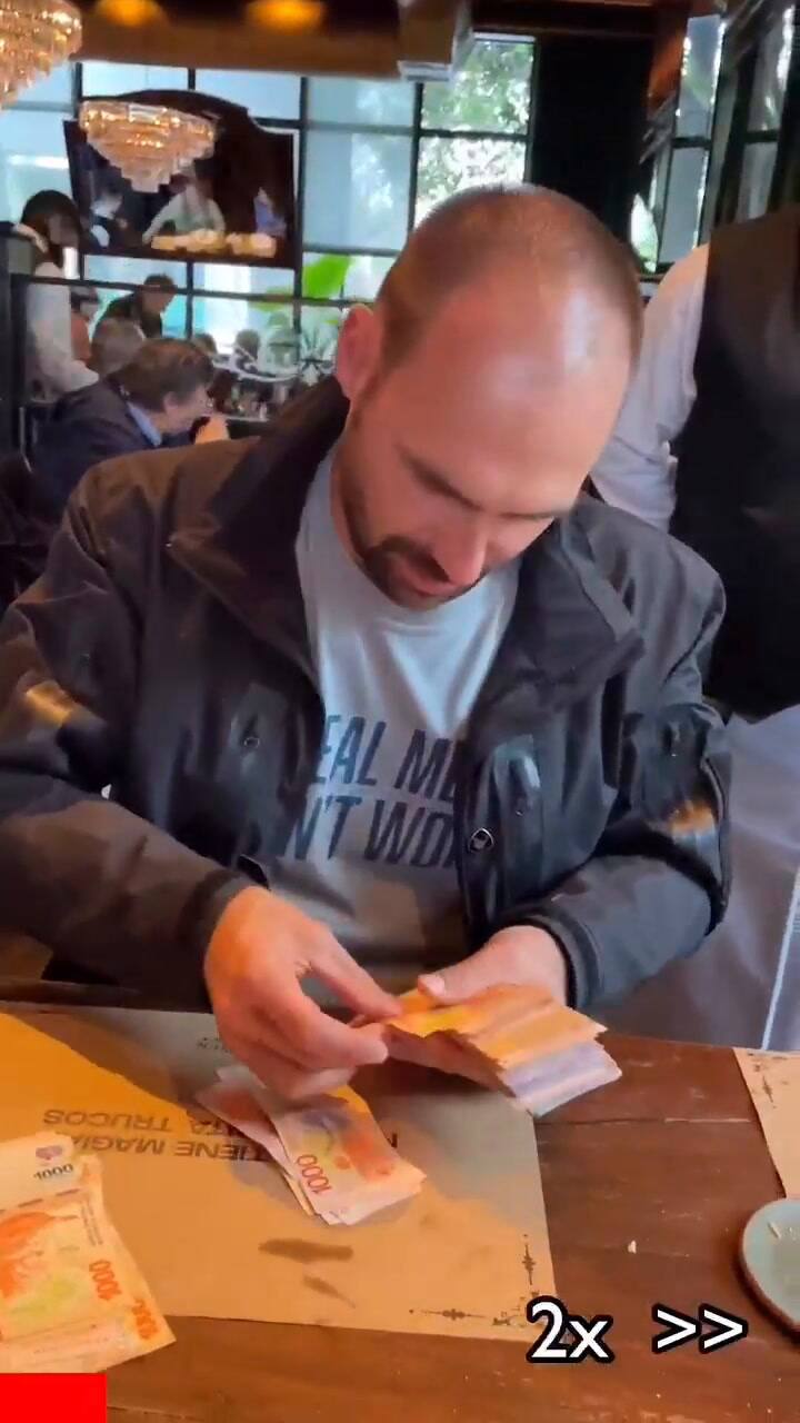 El video viral del hijo de Bolsonaro