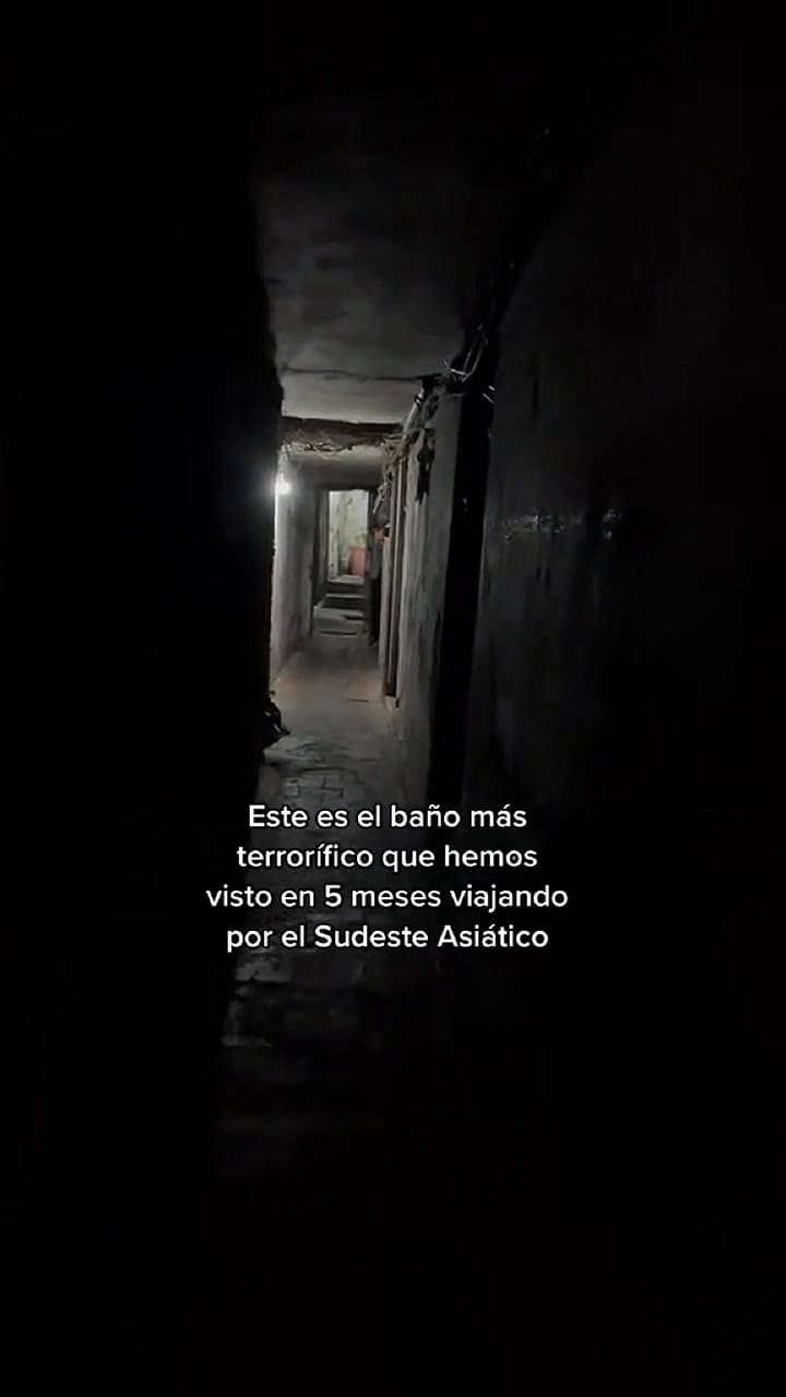 Mostraron el baño más terrorífico que vieron en Vietnam
