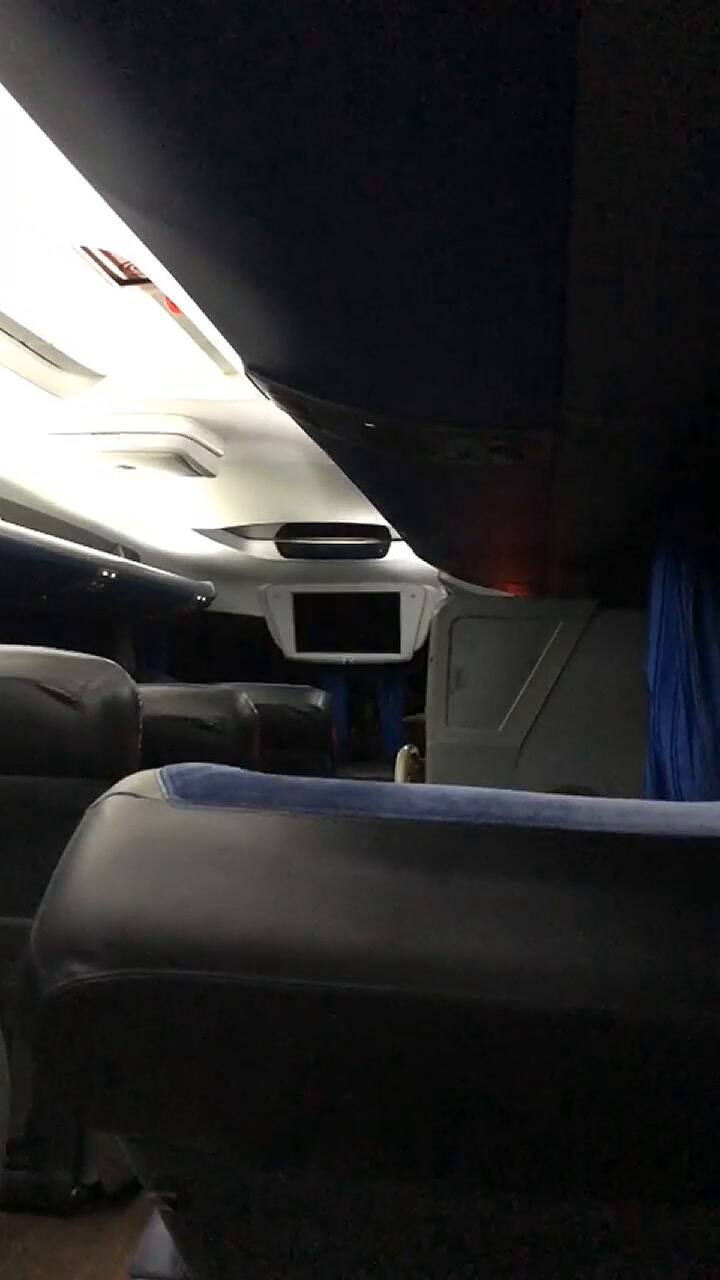 Terror en un micro de larga distancia