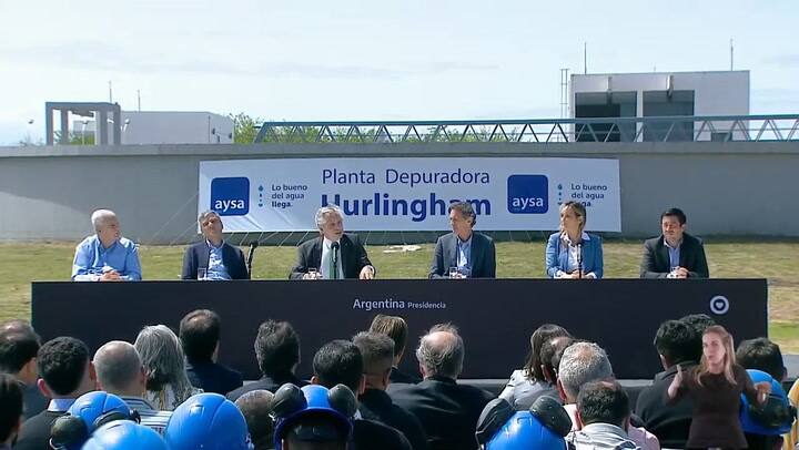 Alberto Fernández habló en Hurlingham en el proyecto de AYSA