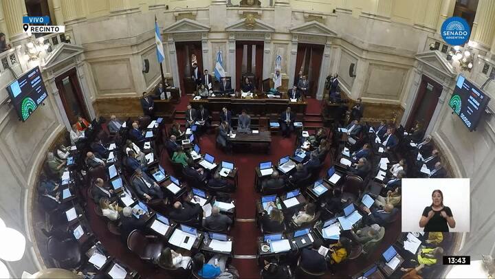 Así aprobaron los senadores el aumento con el que duplicaron su dieta