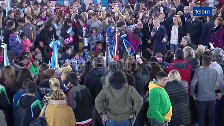 Macri cuestionó a los Moyano y dijo que son 'la patota del transporte'