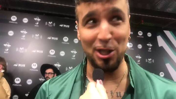 Dante Spinetta participó de la alfombra roja