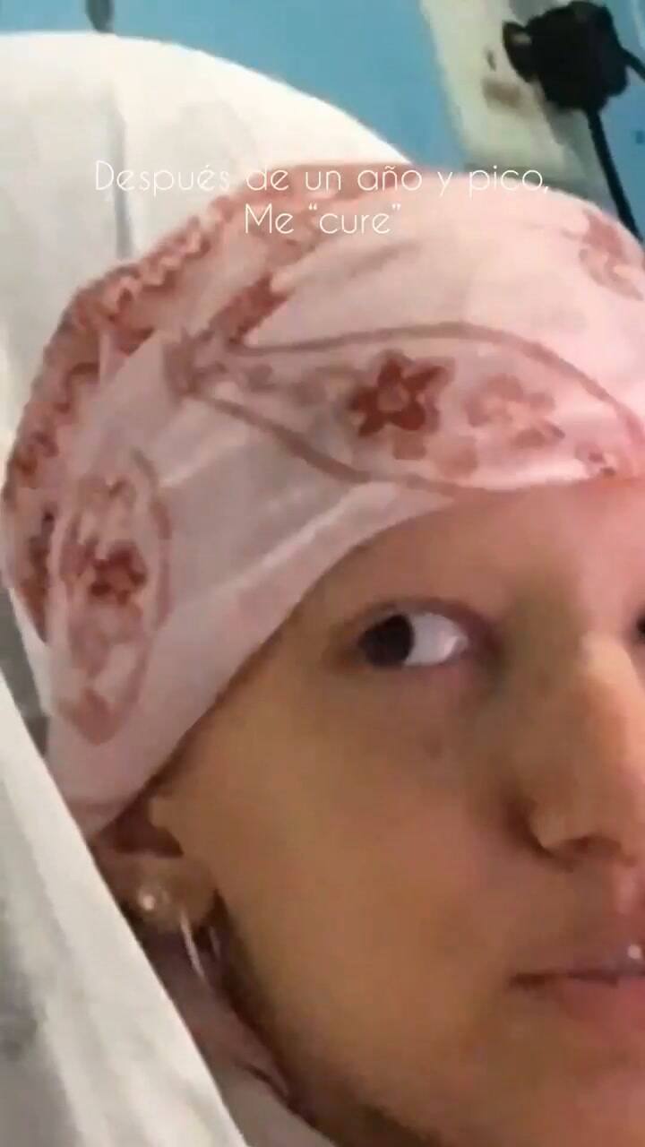 La historia de Elena Huelva, una joven española diagnosticada con sarcoma de Ewing