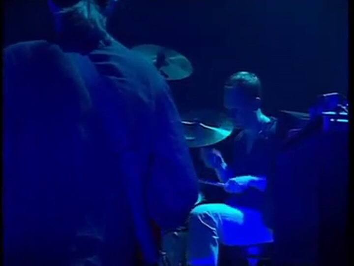 Radiohead toca Creep en el London Astoria