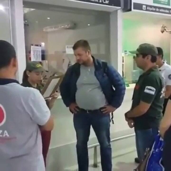 Así detenían al policía de la Ciudad acusado de mandar cocaína a Rusia