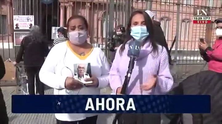 Comenzó 'La Marcha de las Piedras' frente a Casa Rosada y la quinta de Olivos