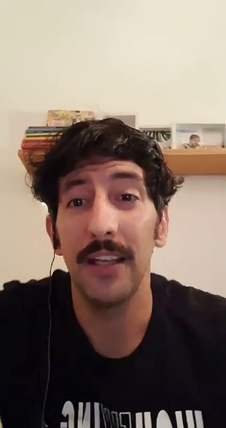 Rolling Stone A La Casa - Zoe Gotusso