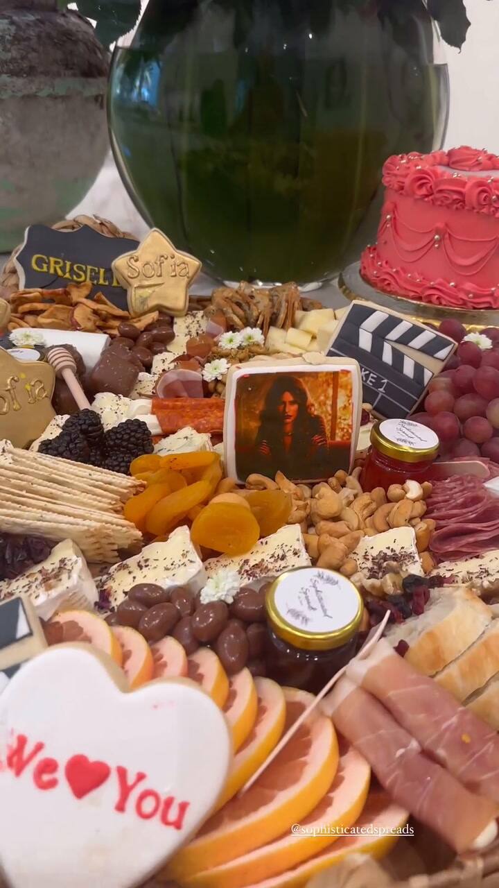 Sofía Vergara mostró el regalo que recibió al estilo Griselda