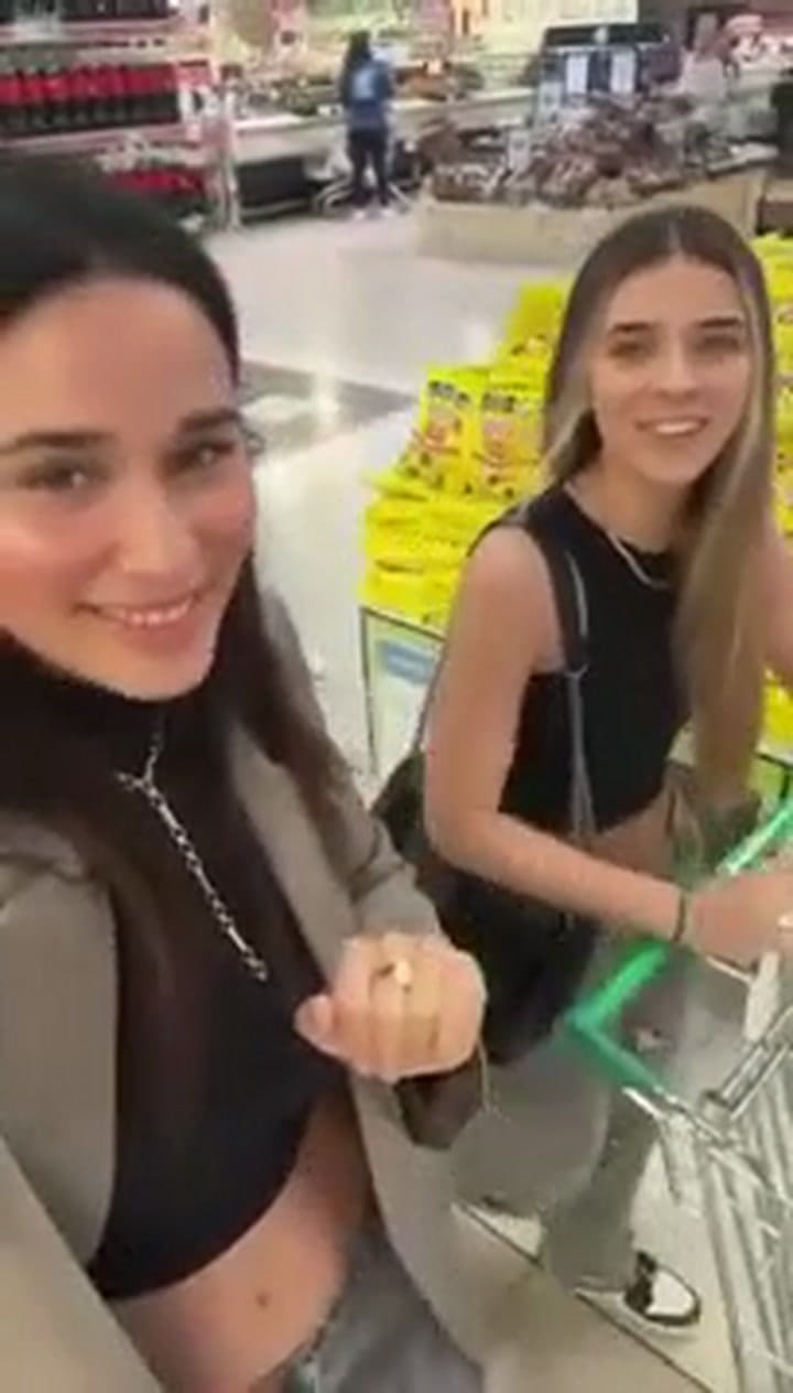 Llegó A La Argentina La Nueva Tendencia De Buscar Pareja En El Supermercado Con Un Shampoo Tn