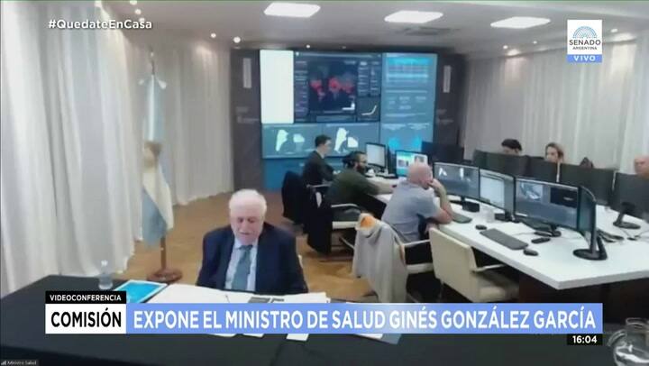Gines García hablando en una comisión del senado el día de ayer