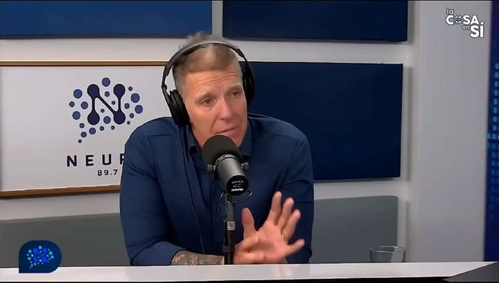 Carlos Melconian con Alejandro Fantino. Crédito: Neura