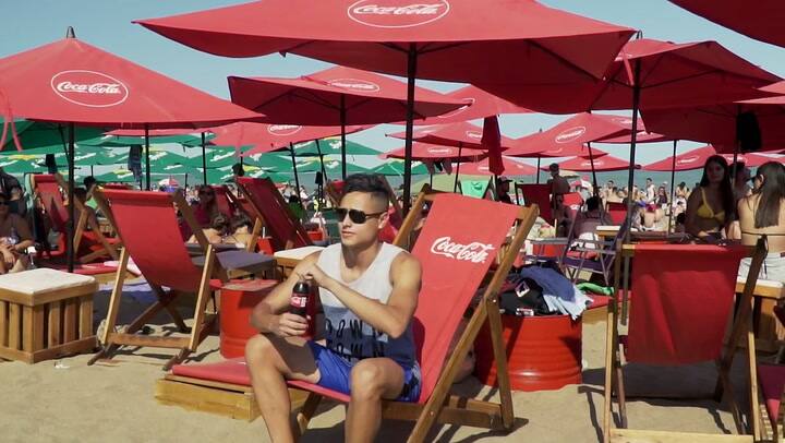 Conocé la propuesta de Coca-Cola para este verano