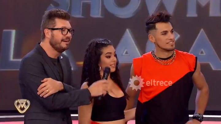 Pampita indagó a Ángela Leiva sobre el productor: '¿Te regaló la rosa que usó Richi?