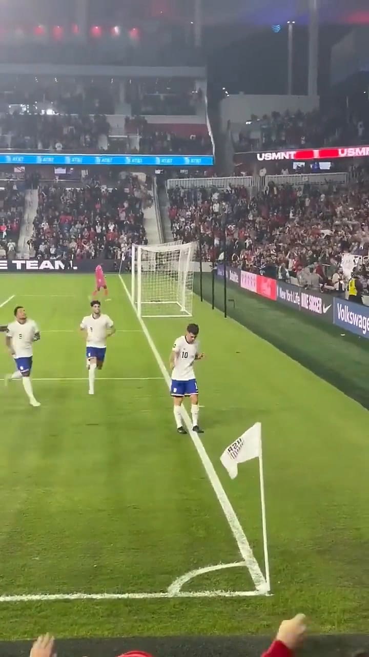 El baile de Trump llegó al fútbol