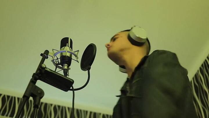 La 'Bizarrap Session' de Ca7riel. Fuente: Youtube