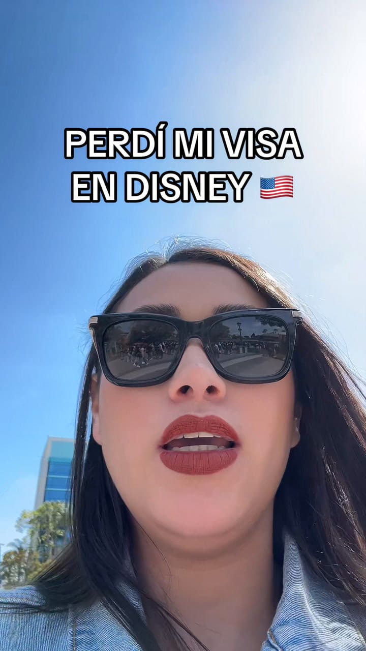 Perdió su visa en Disney y así la recuperó