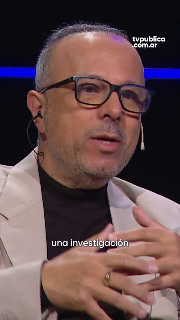 El ministro Sturzenegger en la TV Pública