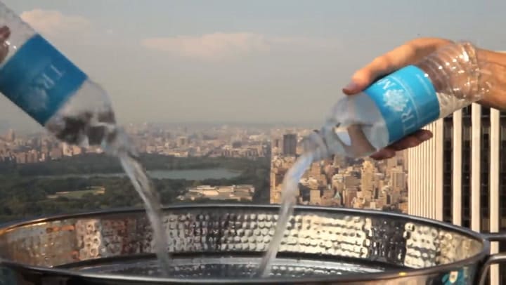 Donald Trump participó del Ice Bucket Challenge