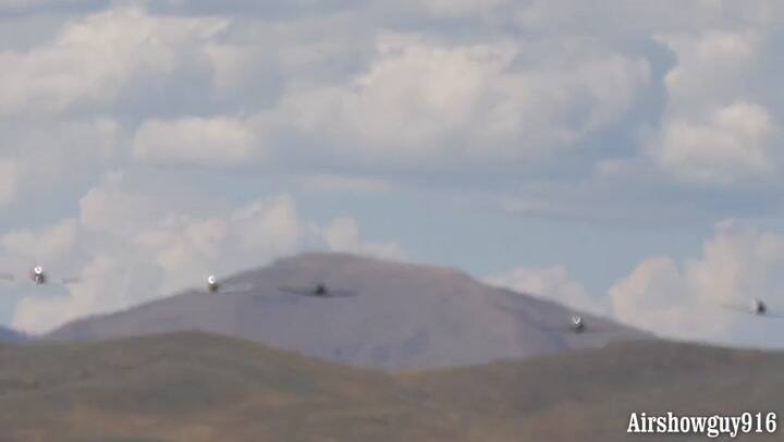 Dos aviones chocaron en el Campeonato Nacional de Carreras y Exhibición Aérea, Reno, Nevada