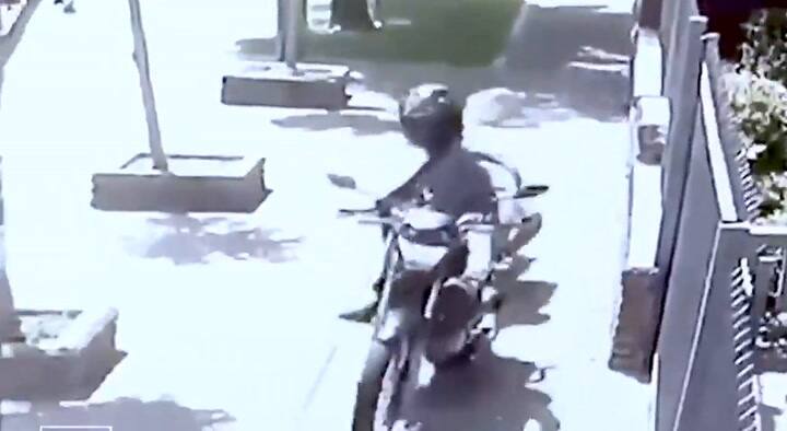 El spot publicitario de Ricardo Bussi por la libre portación de armas