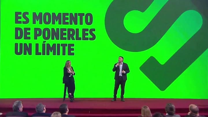 Cierre de campaña de Leandro Santoro 2025