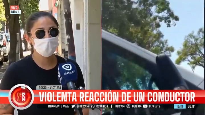 Un conductor persiguió a una mujer que manejaba con su hija de cinco años y le tiró un vaso de café