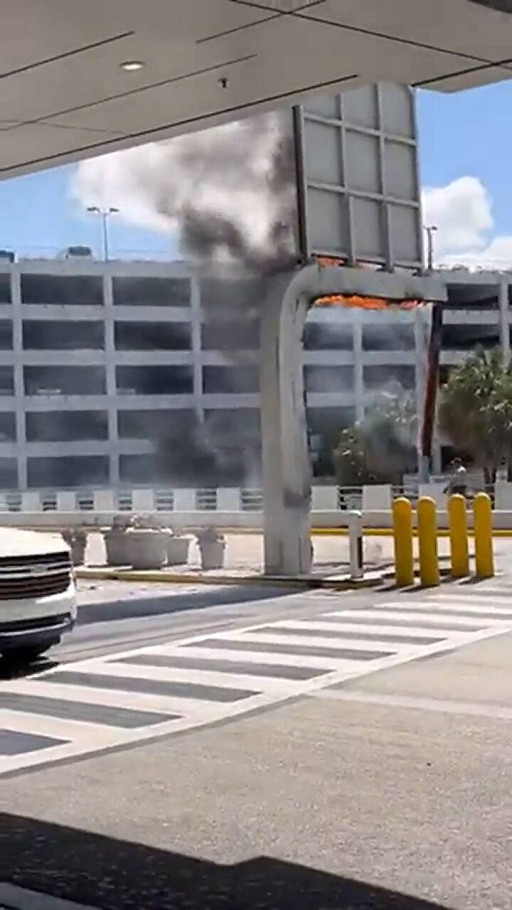 Video del mini incendio en el Aeropuerto Internacional de Miami